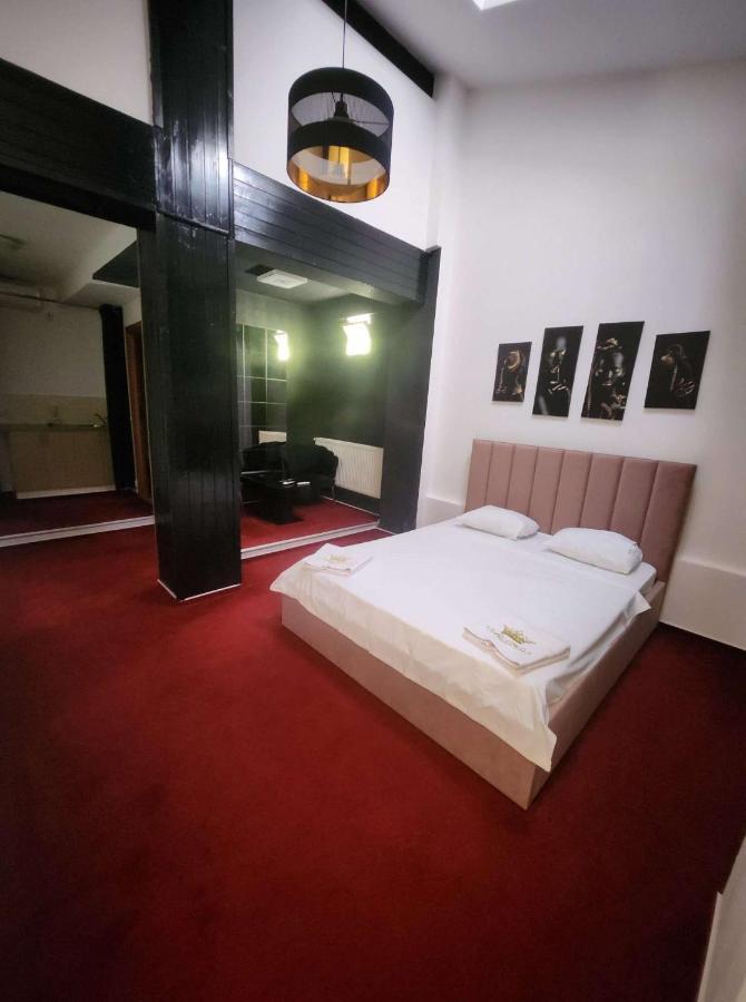Karma Caffe&Rooms Bükreş Dış mekan fotoğraf